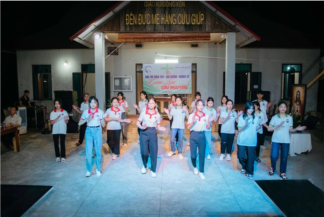 Niềm vui ngày hội ngộ giới trẻ liên xứ Đồng Yên, Cao Đường, Hoàng Xá và Nam Xá