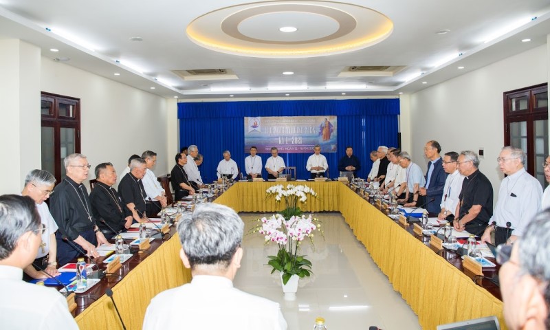 Hội nghị HĐGM VN ngày 14/4