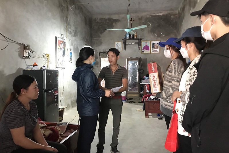 Giới trẻ Giáo xứ Đồng Chiêm chia sẻ niềm vui giáng sinh