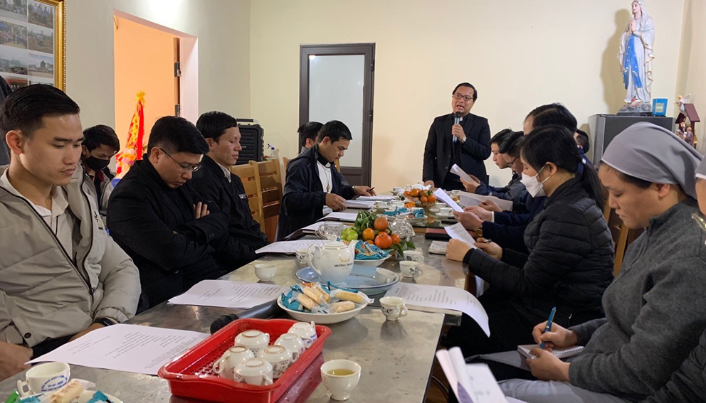 Ban Mục Vụ Giới Trẻ Họp Mặt Tổng Kết Cuối Năm và Họp Bàn Ngày Hội Thảo Tiền Công Nghị Về Giới Trẻ.